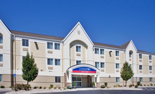 Фотография гостиницы Candlewood Suites Junction City - Ft. Riley, an IHG Hotel