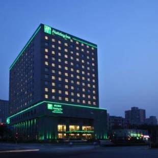 Фотографии гостиницы 
            Holiday Inn Beijing Deshengmen, an IHG Hotel