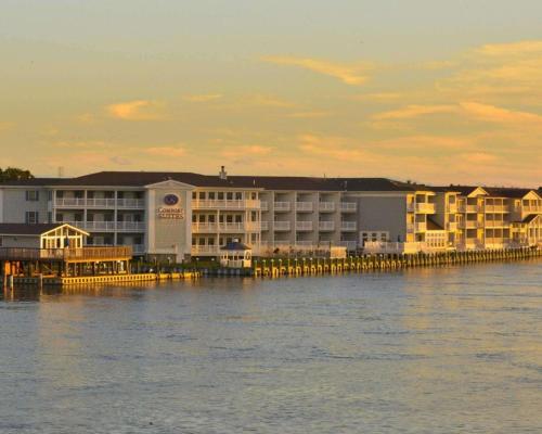 Фотография гостиницы Comfort Suites Chincoteague Island Bayfront Resort