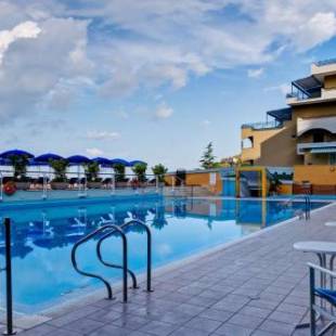 Фотографии гостиницы
Best Western Hotel La Solara