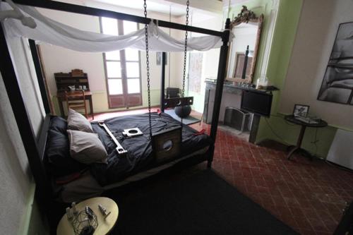 Фотографии мини отеля 
            Love room Perpignan donjon 35mn de Perpignan