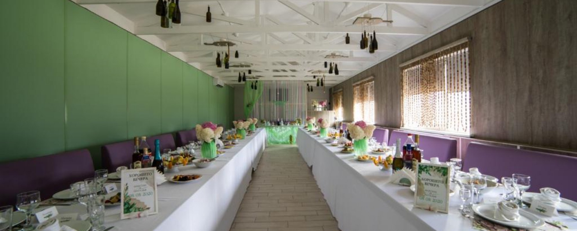 Фотографии банкетного зала Кафе Пробка