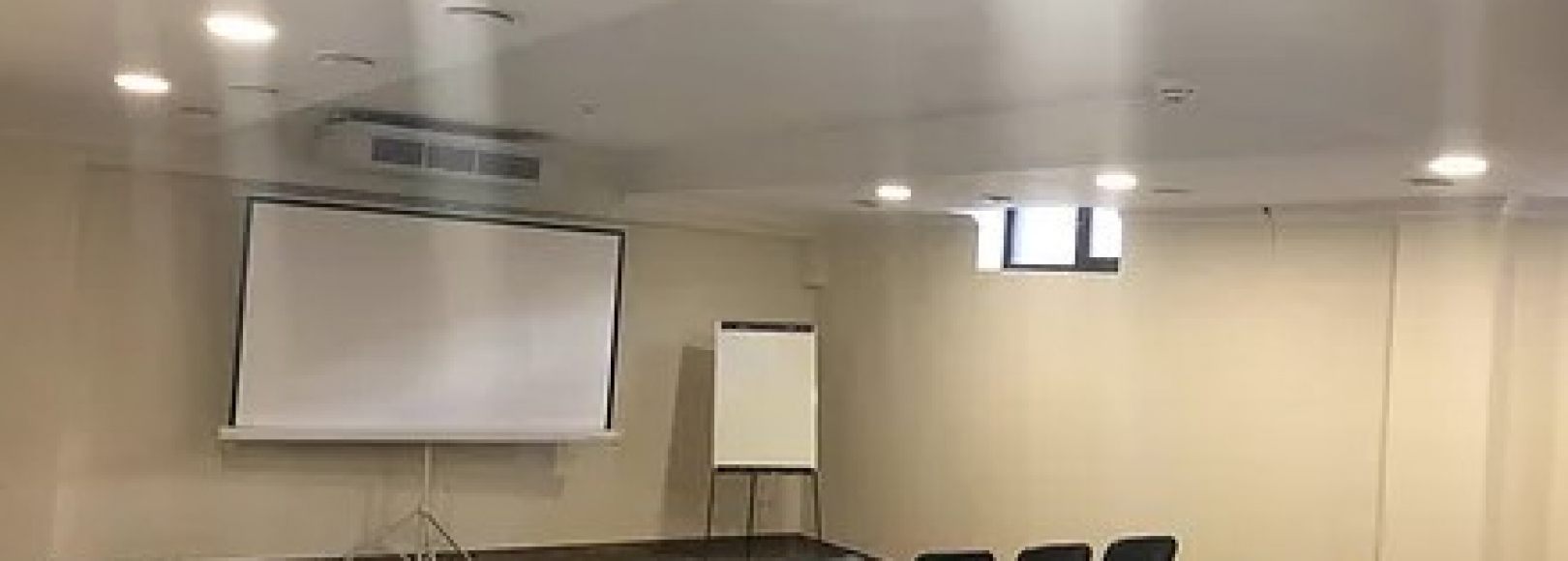 Фотография конференц-зала Мелитон 1