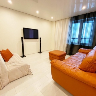 Фотография квартиры Квартира 1-к Квартира на Октябрьском Проспекте 117