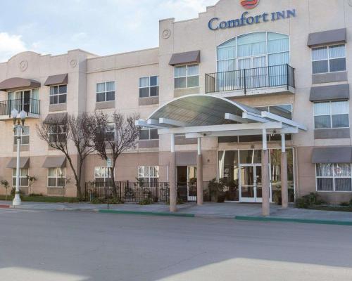 Фотография гостиницы Comfort Inn Hanford Lemoore