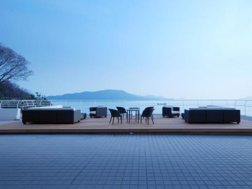 Фотография гостиницы Toba International Hotel