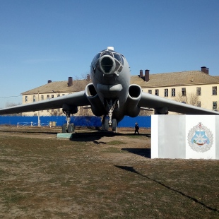 Фотография памятника Памятник Самолет Ту-16