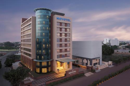Фотография гостиницы Novotel Lucknow Gomti Nagar