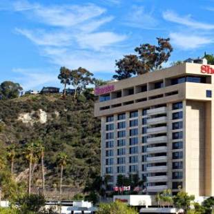 Фотографии гостиницы 
            Sheraton Mission Valley San Diego Hotel