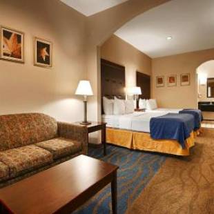 Фотографии гостиницы 
            Best Western Windsor Suites