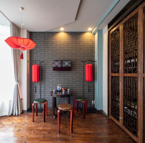 Фотография мини отеля Room Inn Shanghai 横浜中華街 Room 2