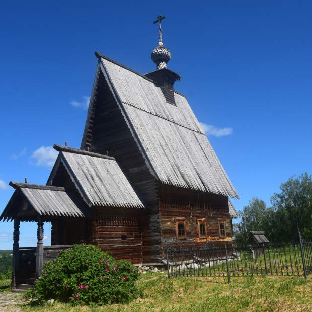 Фотография Воскресенская церковь на горе Левитана