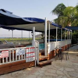 Фотографии гостевого дома 
            The Lake House