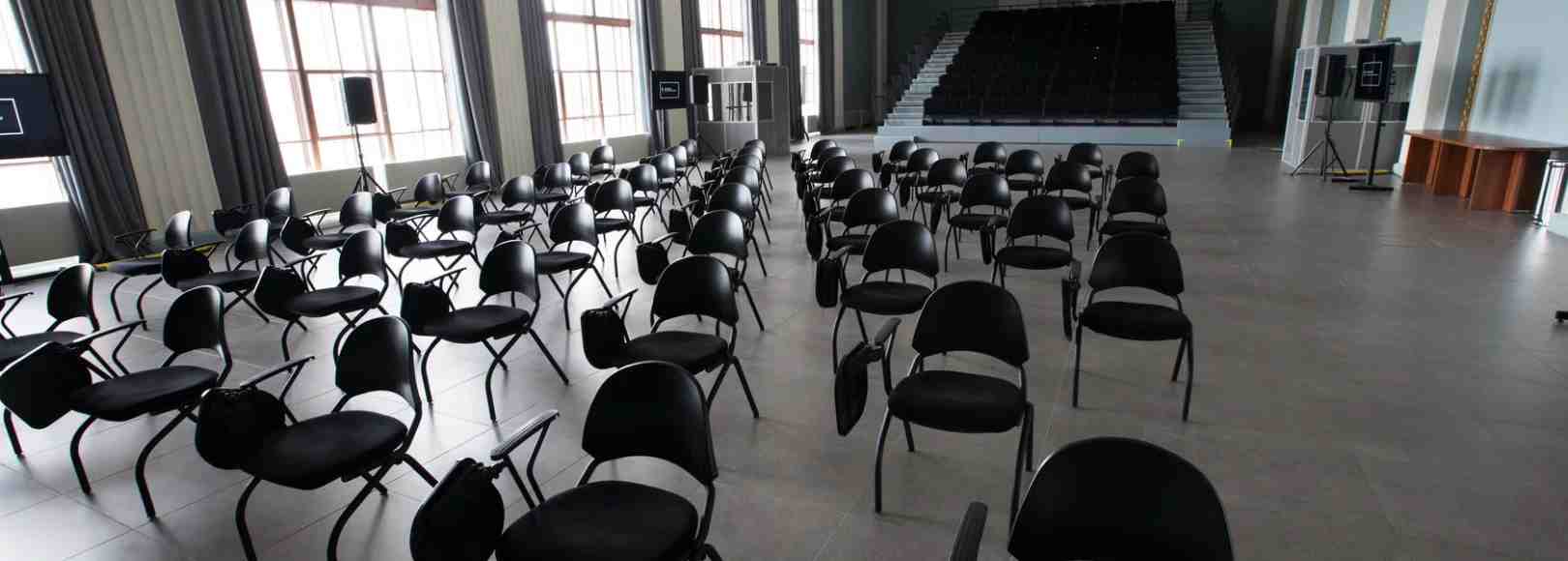 Фотография конференц-зала ВДНХ Павильон № 34 Космонавтика и авиация