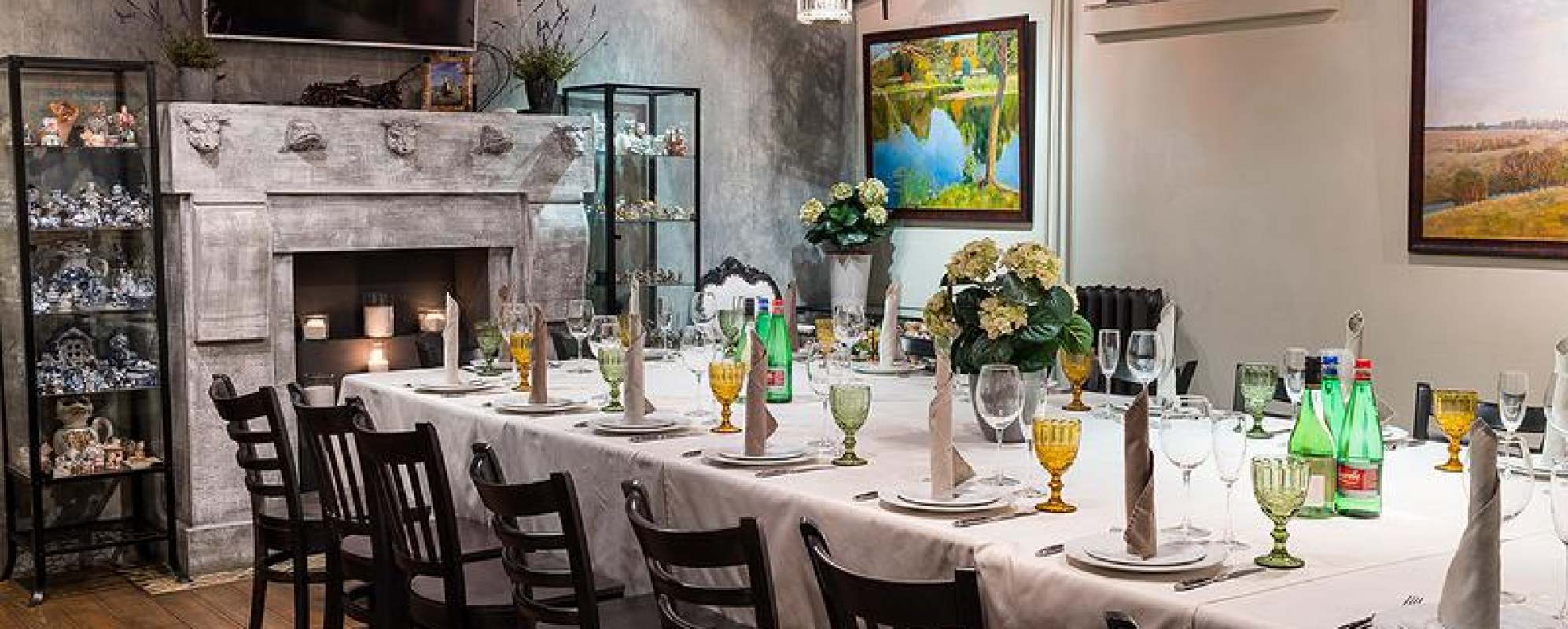 Фотографии банкетного зала Малый зал Кафе Andy’s Friends