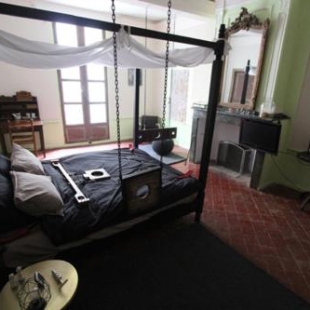 Фотография мини отеля Love room Perpignan donjon 35mn de Perpignan