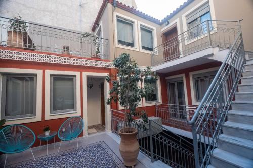 Фотография апарт отеля ATHENIAN YARD SUITES