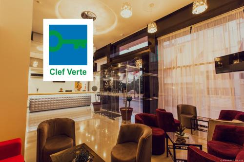 Фотография гостиницы Hotel Swani