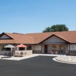 Фотография мотеля Super 8 by Wyndham Hot Springs