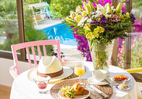 Фотография гостиницы Bella Colina I Vintage Hotel 1953