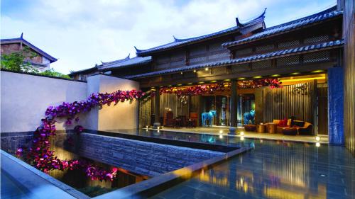 Фотография гостиницы Hotel Indigo Lijiang Ancient Town, an IHG Hotel