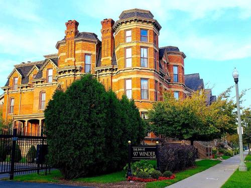 Фотографии гостиницы
The Inn at 97 Winder