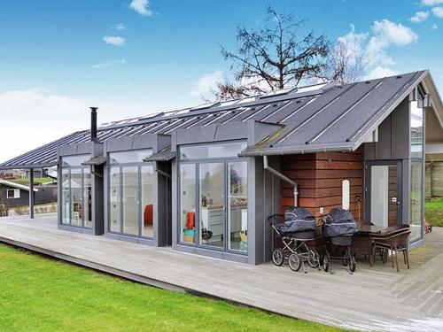 Фотография гостевого дома Three-Bedroom Holiday home in Hejls 26