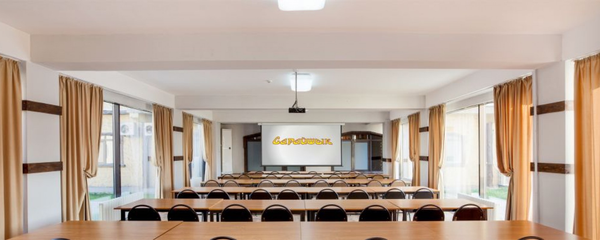 Фотографии конференц-зала Сарайшык