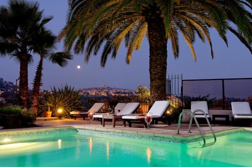 Фотография гостиницы Hôtel La Grande Bastide