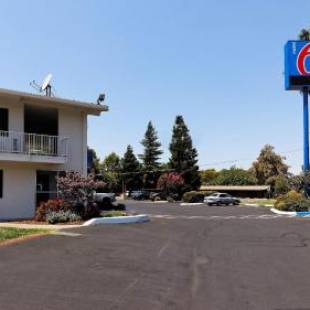Фотографии гостиницы 
            Motel 6-Chico, CA