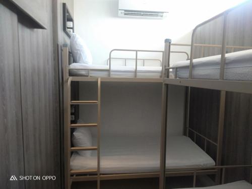 Фотография хостела The Cabin Tanjung Hostel Yogyakarta