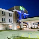 Фотография гостиницы Holiday Inn Express & Suites Jacksonville, an IHG Hotel