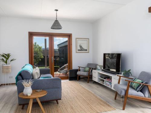 Фотография гостевого дома SPINDRIFT Kiama and Surrounds 4pm check out Sundays