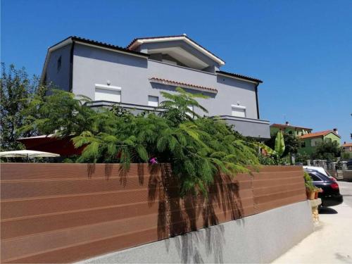 Фотография гостевого дома Apartments Jakoplić