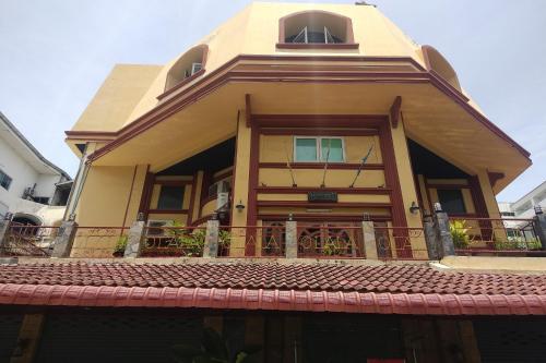 Фотография гостиницы Vaccinated Staff - OYO 75328 Punjabi Junction