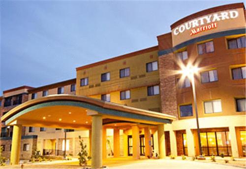 Фотография гостиницы Courtyard by Marriott Victorville Hesperia
