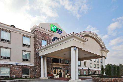 Фотография гостиницы Holiday Inn Express Hotel & Suites Nacogdoches, an IHG Hotel