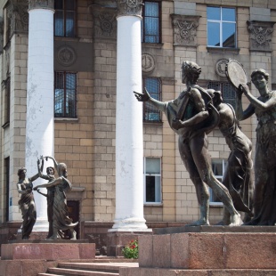 Фотография памятника Памятник Свято муз