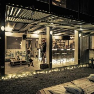 Фотография гостиницы La Negra Surf Hotel