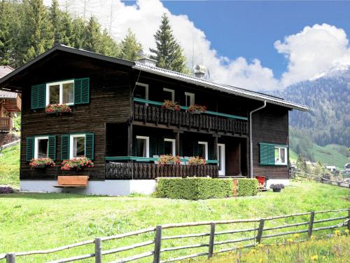 Фотография гостевого дома Chalet Innerkrems 1