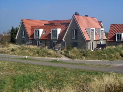 Фотография базы отдыха Bungalows Dellewal