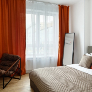 Фотография квартиры Квартира Центре Города в Пяти Мин от Угмк Арены в клубном доме RedRock с Панорамным Видом на Город