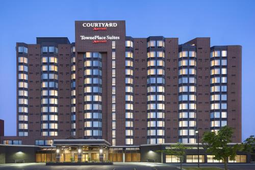 Фотография гостиницы Courtyard by Marriott Toronto Northeast/Markham