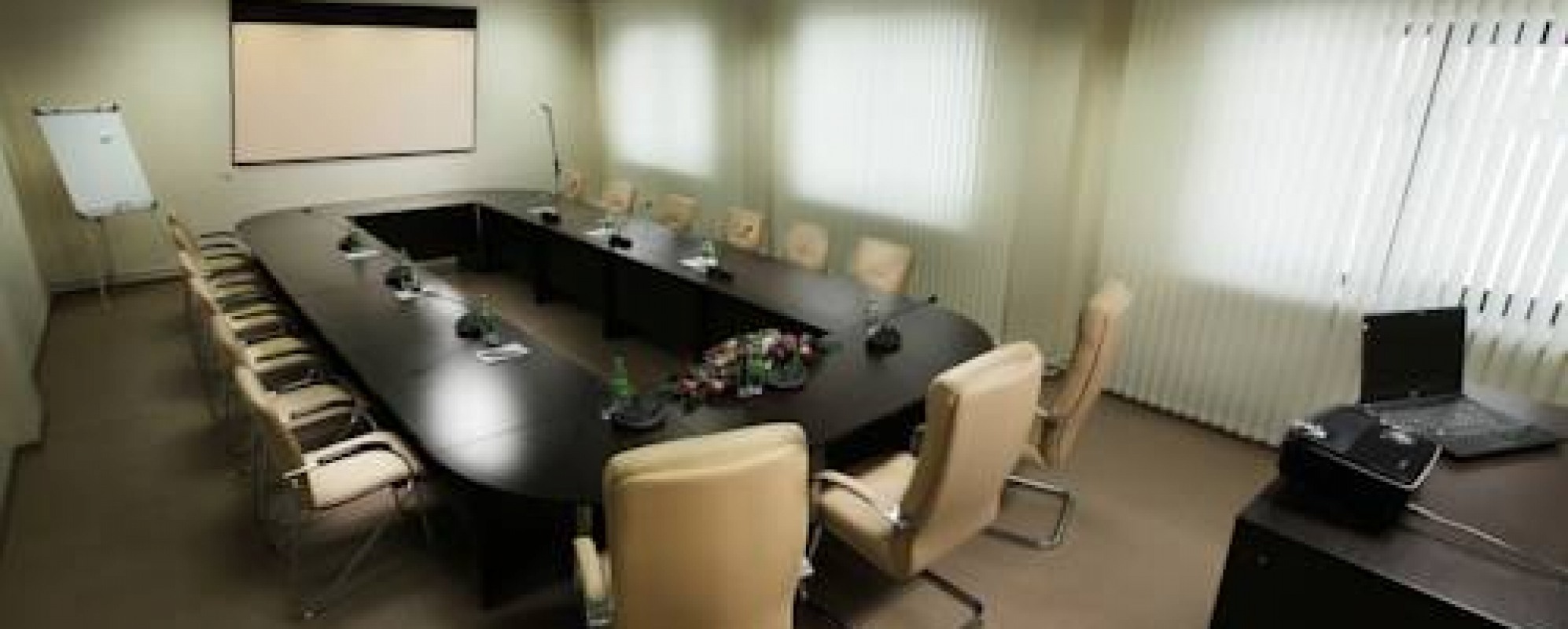 Фотографии комнаты для переговоров Зал для проведения переговоров