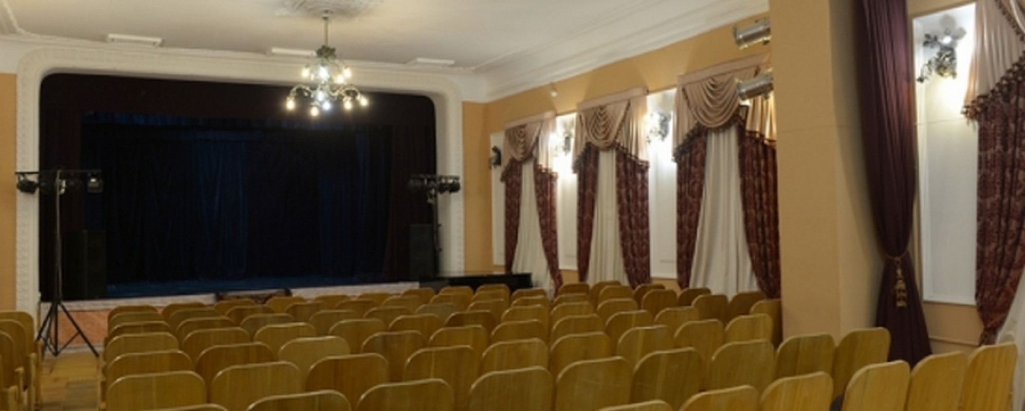 Фотографии конференц-зала Екатеринбургский Дом актера Зрительный Зал
