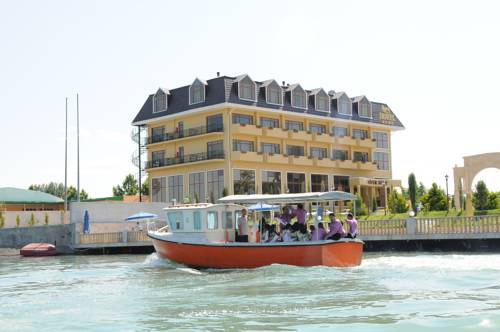 Фотография гостиницы River Side Hotel