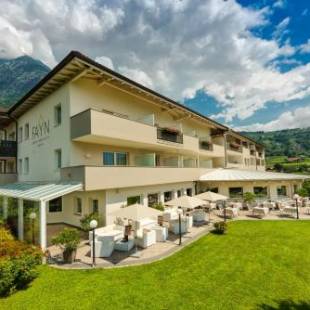 Фотографии гостиницы
FAYN garden retreat hotel