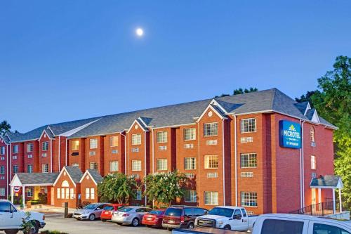 Фотография гостиницы Microtel Inn & Suites by Wyndham Stockbridge/Atlanta I-75