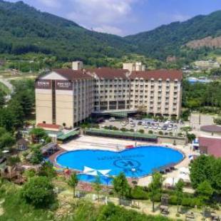 Фотографии гостиницы 
            Kensington Resort Gapyeong