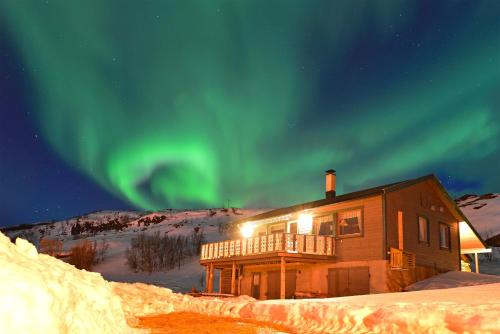 Фотография гостевого дома Rivdnji Holiday Home Smørfjord
